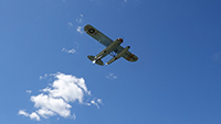 Piper PA-18 Amphibian geht in den Himmel